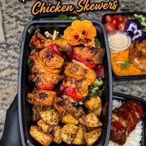 Grilled Chicken Breast with Quinoa and Roasted Veggies